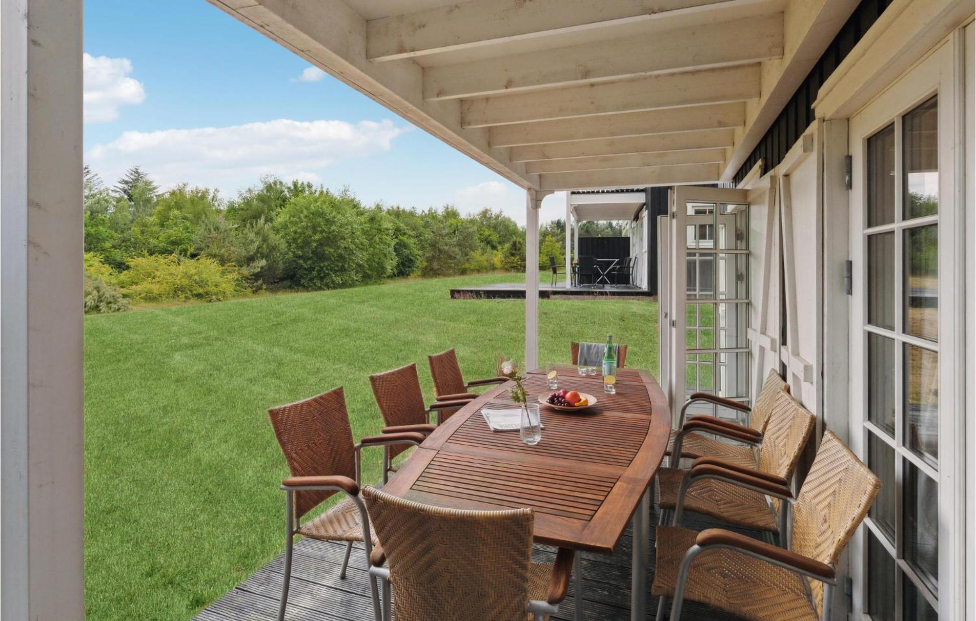 Nice Home In Gjern With Wifi Extérieur photo